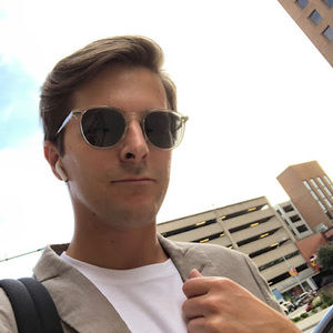 Meet your Posher, Zach